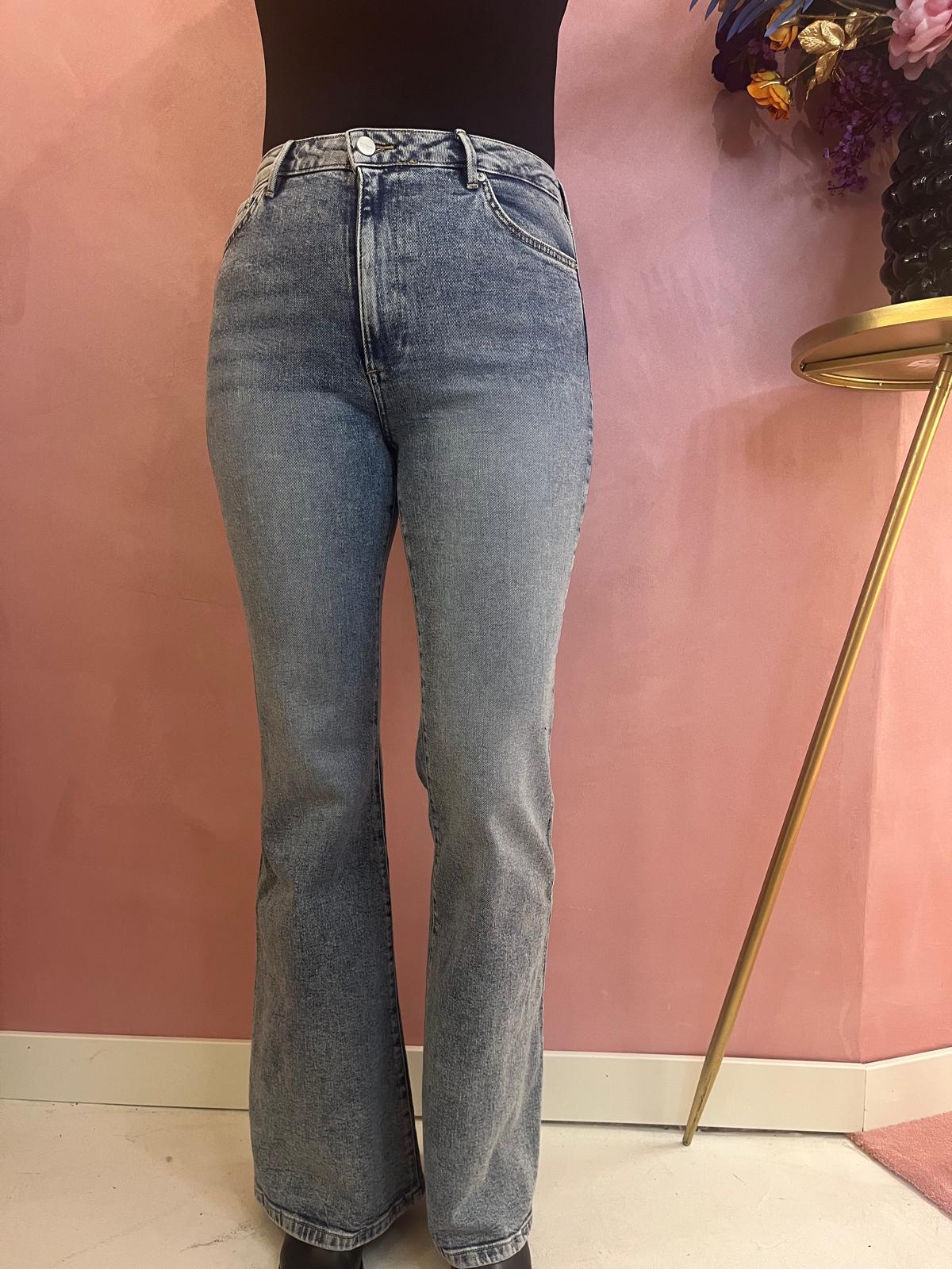 HOMAGE Flared Jeans – Tijdloos & Verfijnd in Premium Denim