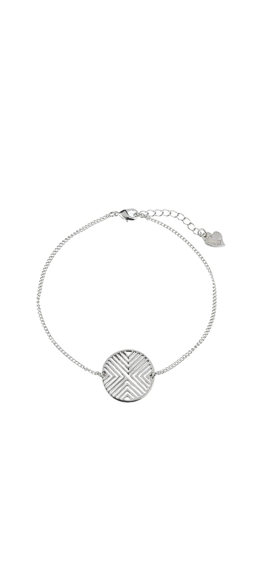 Sweet 7 – Zilverkleurige Armband met Geometrisch Medaillon
