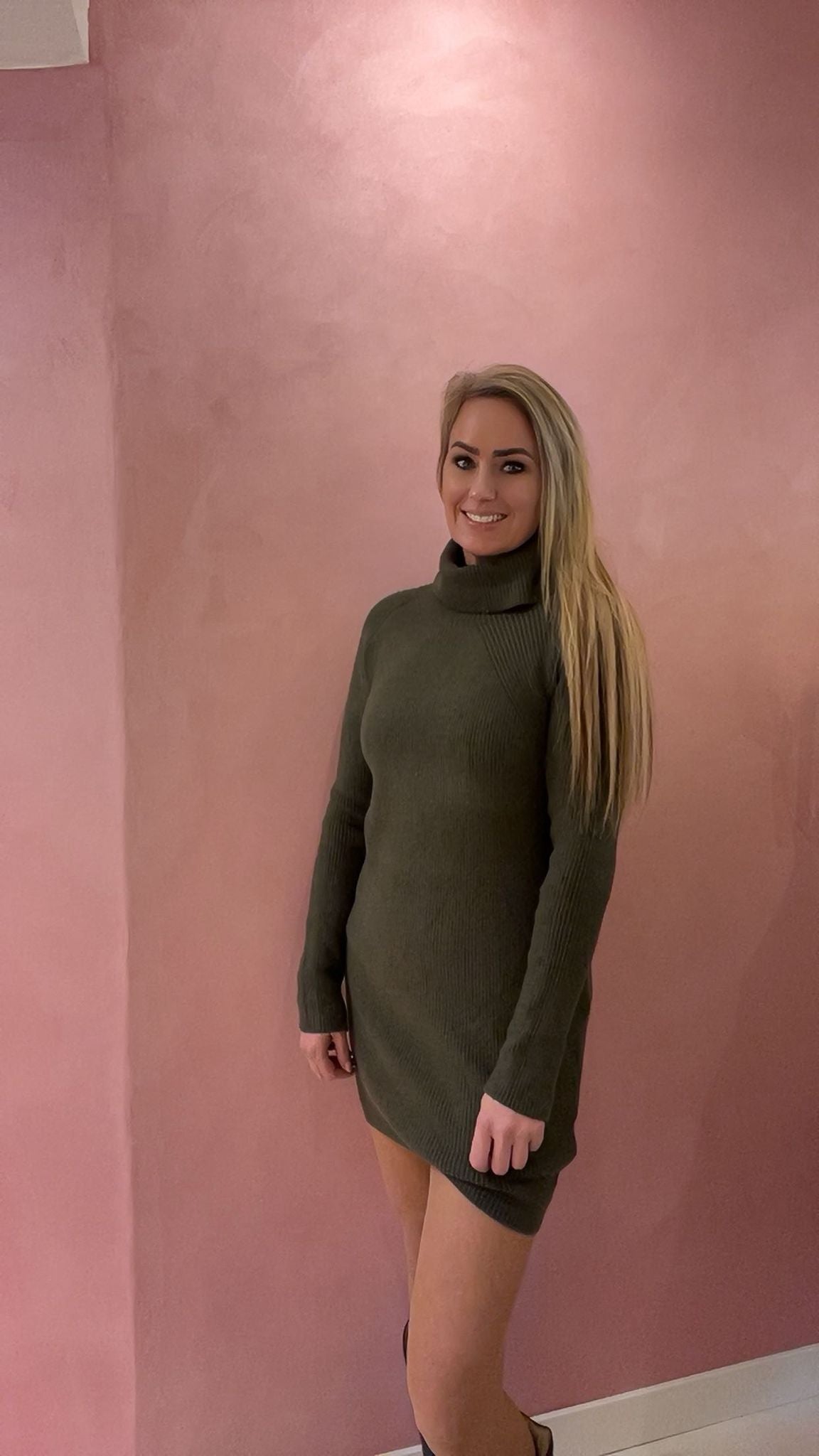 Gebreide Col Jurk – Comfort & Stijl in Één