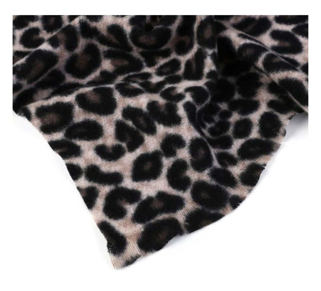 Sjaal – Soft Leopard Chic
