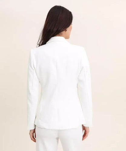 Witte Blazer met Goudkleurige Details – Elegant & Tijdloos