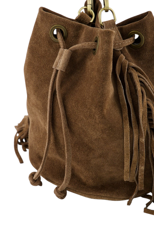 Suède Bucket Bag met Fringes – Bohemian Chic