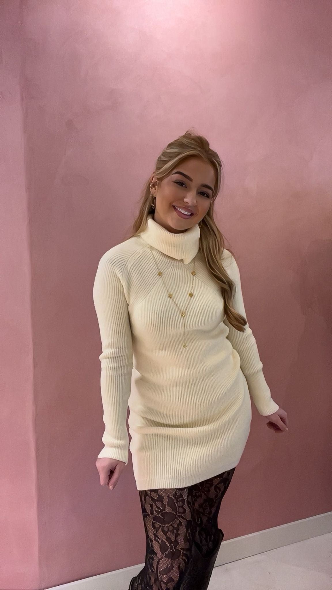 Ecru Rib Coljurk – Tijdloze Elegant