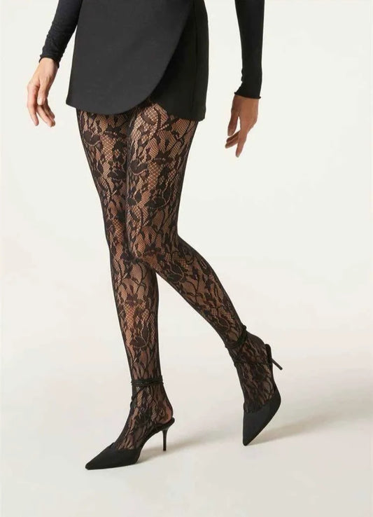 Lace Elegance – Zwarte Kantpanty