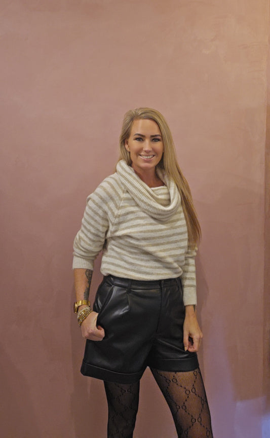 Chic & Cozy Strepentrui – Ecru / Beige